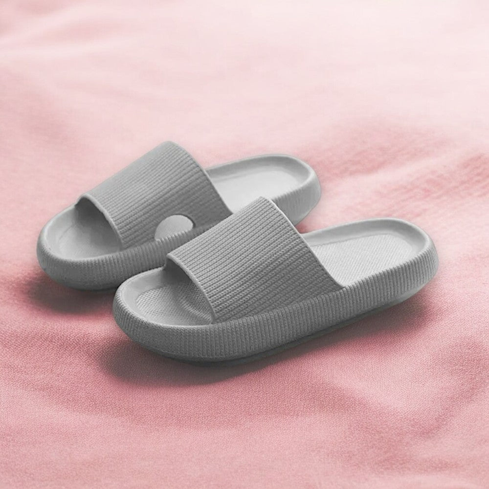 SoftCloud Slides™ - Soft Flip Flops